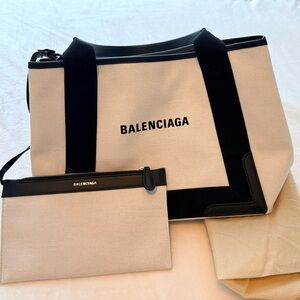 Balenciaga Elegant Black and Cream Tote